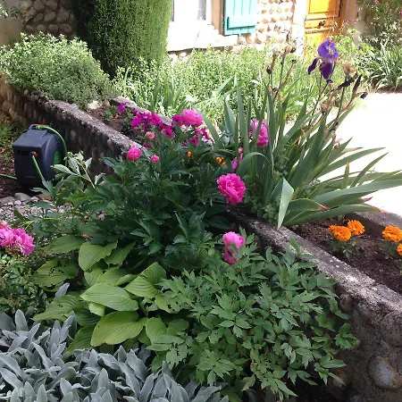 La Farella Bed & Breakfast *